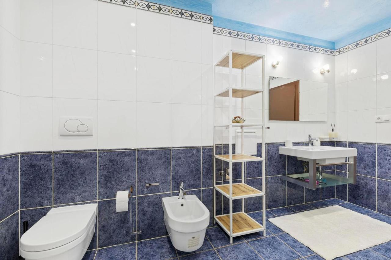 Apartmán Family Hub In Centre Bratislava Exteriér fotografie