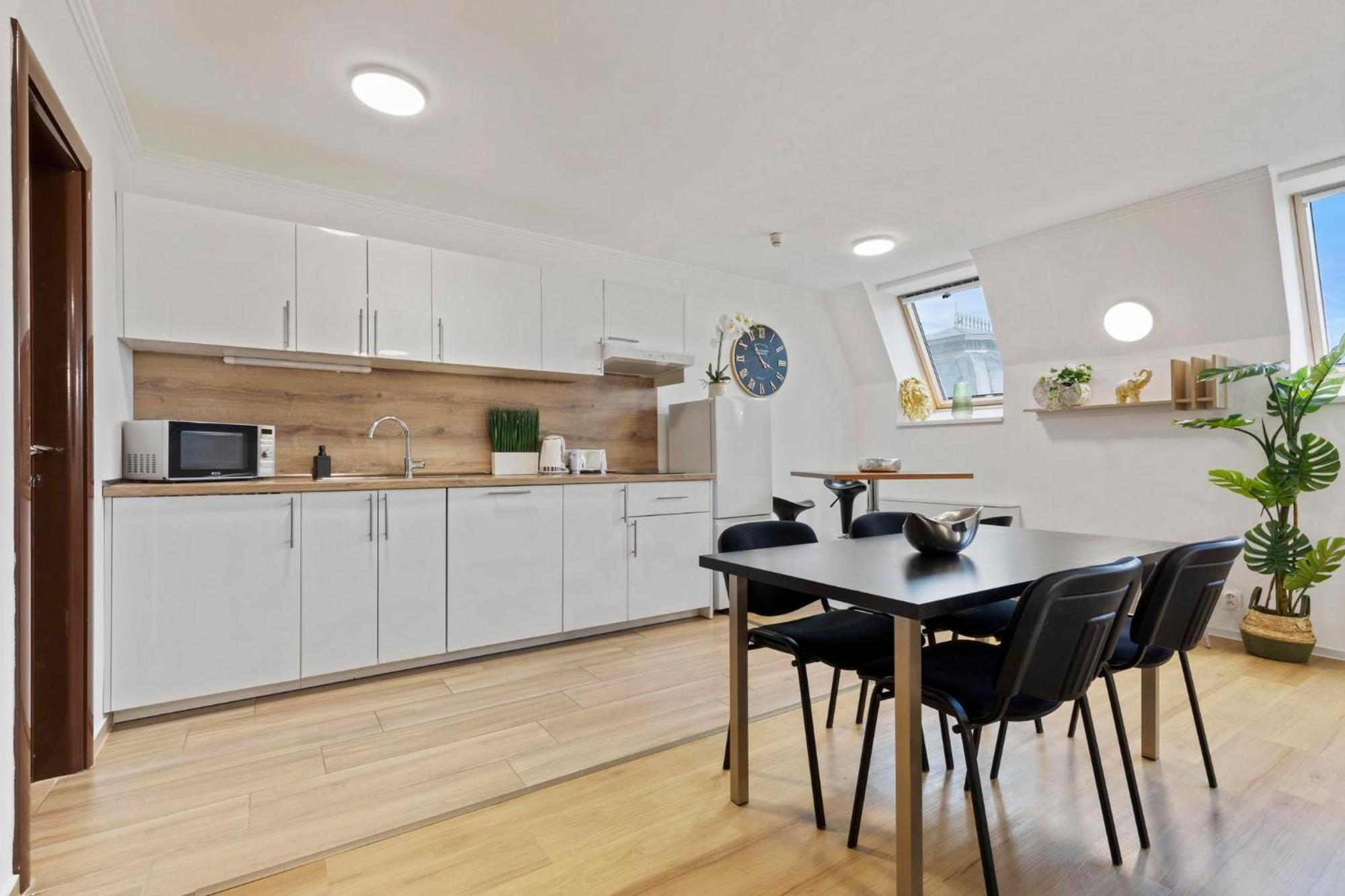 Apartmán Family Hub In Centre Bratislava Exteriér fotografie